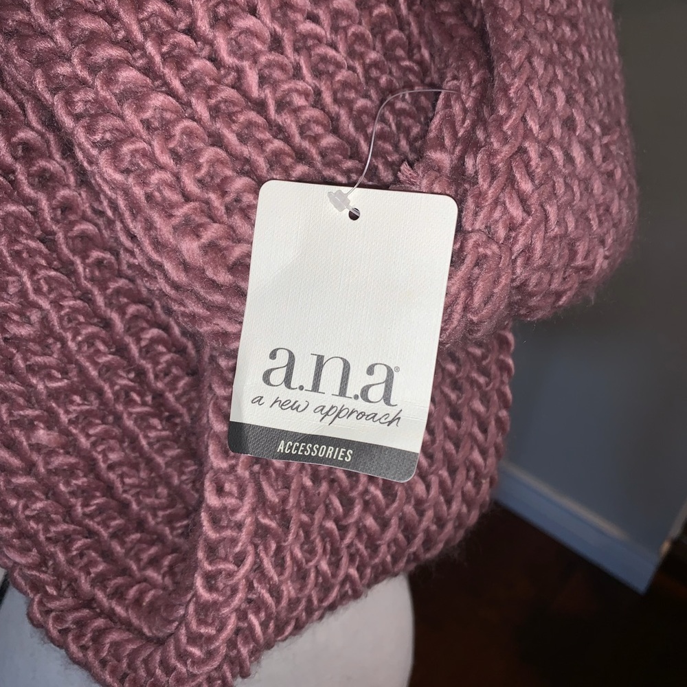 scarf - Picture 3 of 4